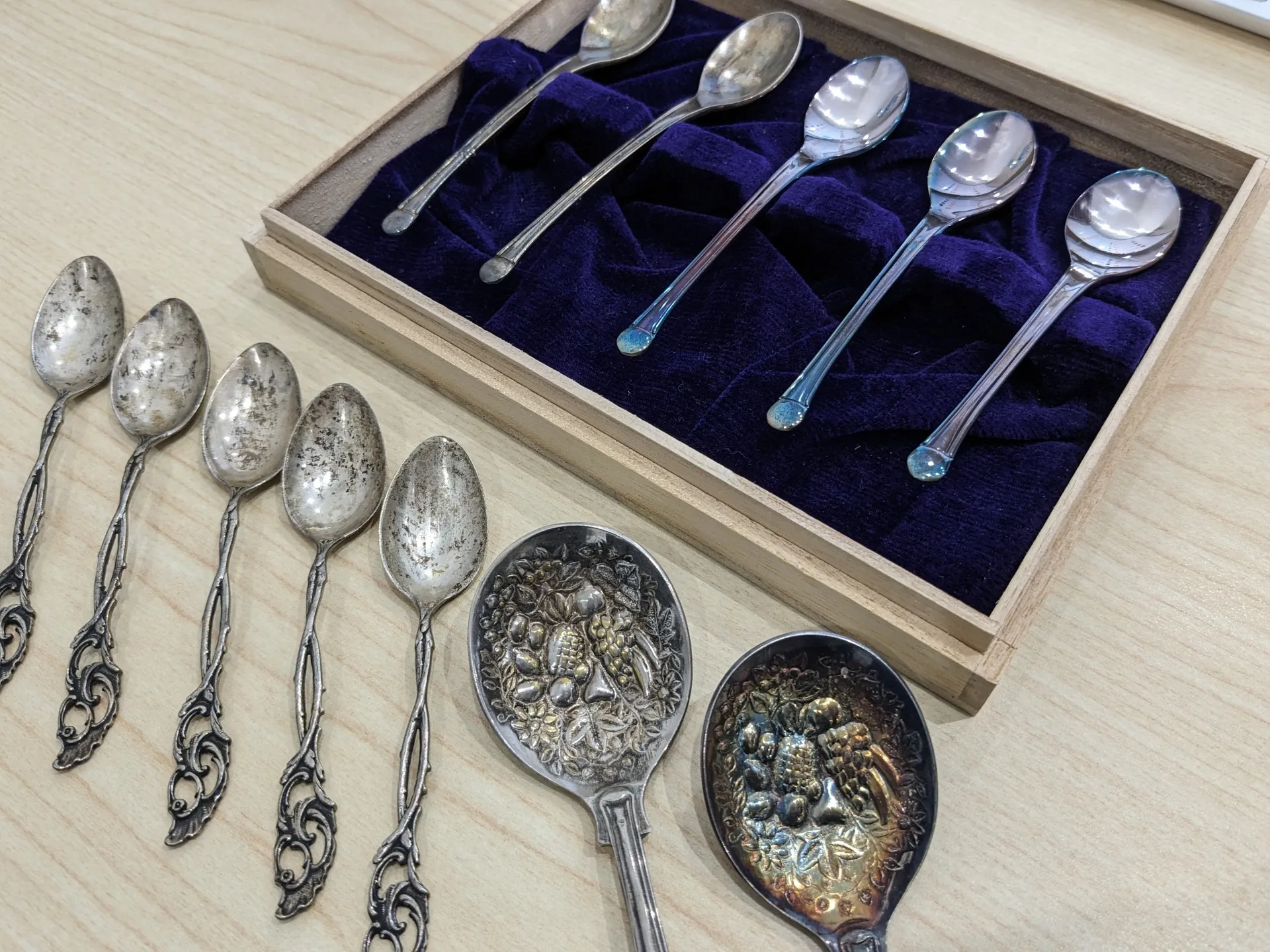 銀製品、骨董品